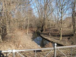 Austritt des Heidekampgrabens  in Neukölln – Lienhard Schulz , CC BY-SA 3.0